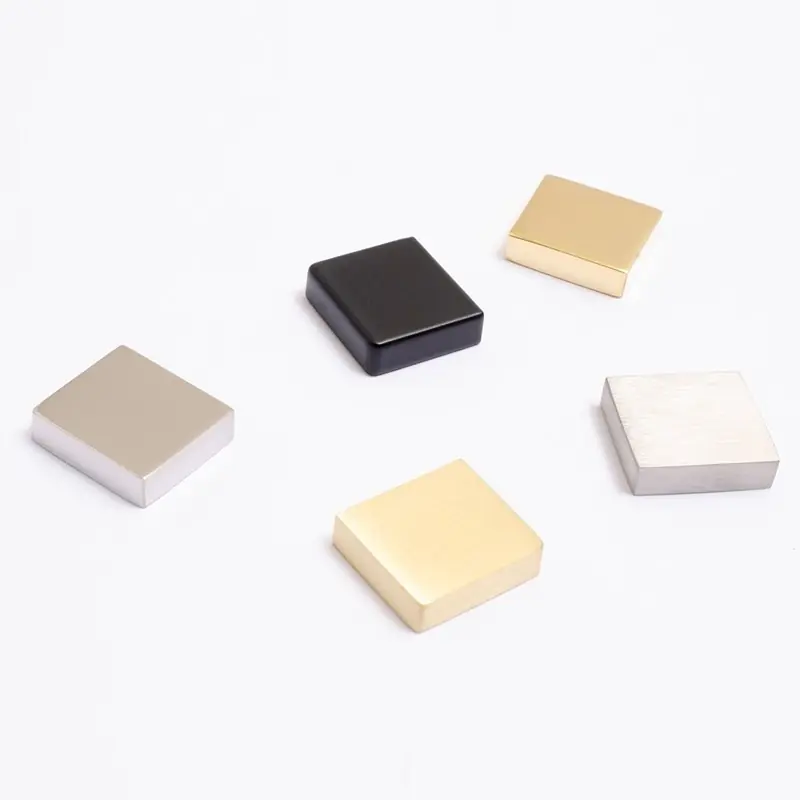 Knopp BB Sweden Hardware Clean Cut 22 Begränsat erbjudande
