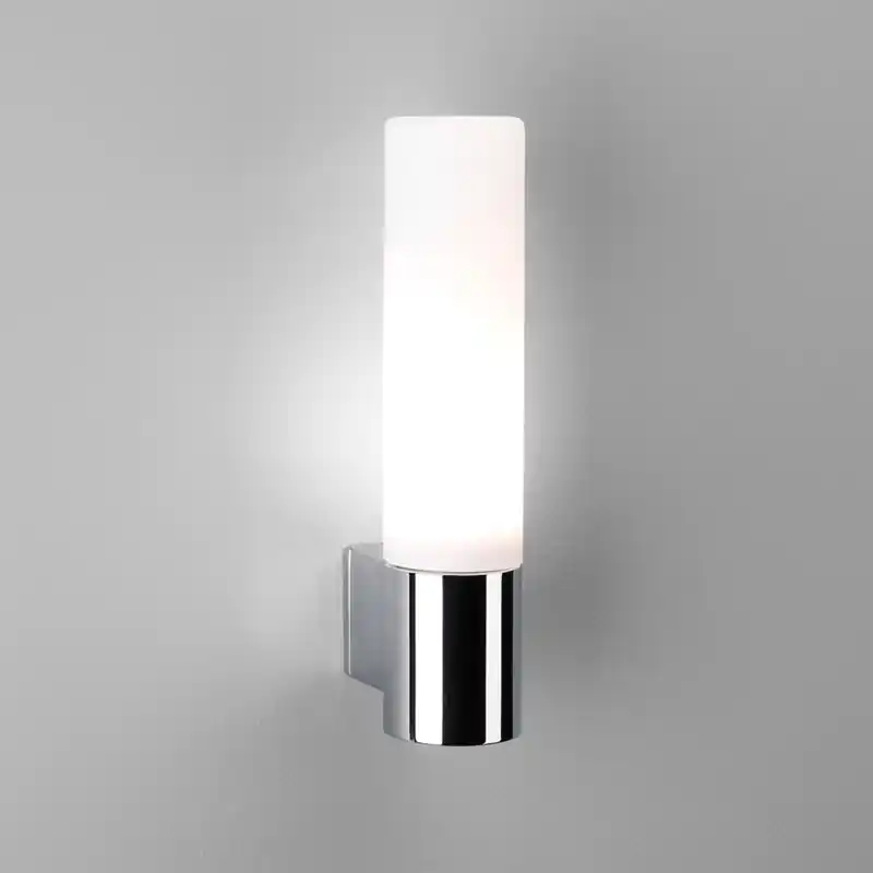 Vägglampa Astro Bari IP44 Billigare