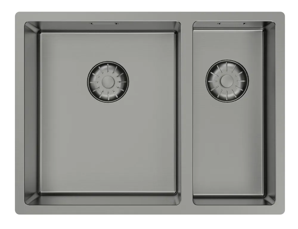 Billig Pure.Sink Comfort 1,5 (en och en halv) PVD-diskho i gun metal, 34+18 cm, stor korg till vänster, PCM341840-61