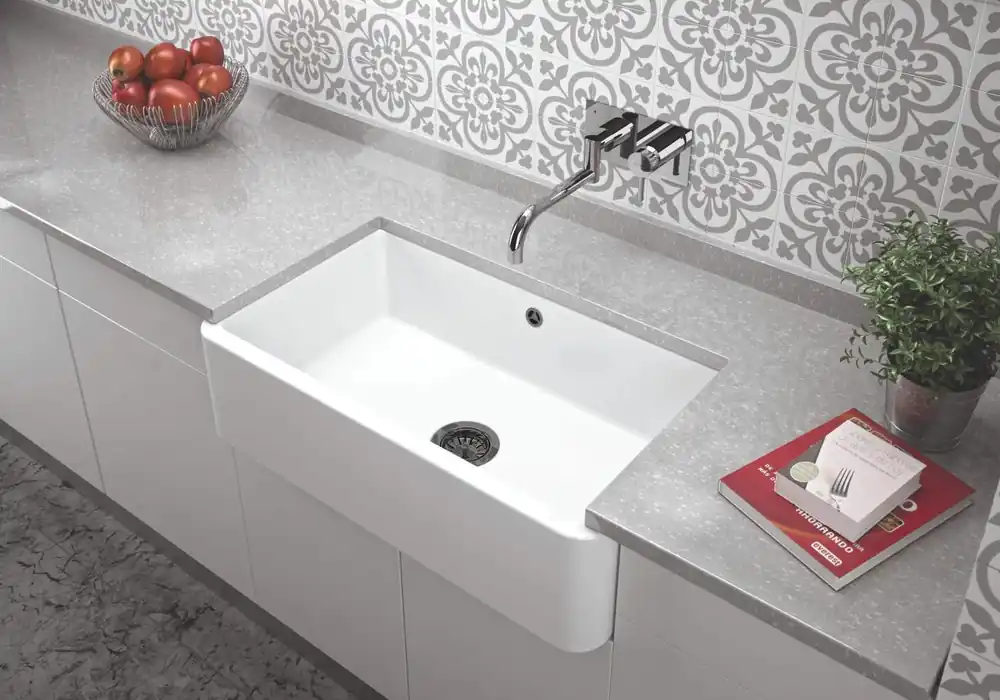 Erbjudande Ausmann Ceramic Mira Keramisk Vit Diskbänk - Undermontering och Mellanmontering 795 x 460 mm med Gun metal plugg 1208971468