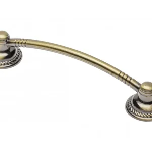 Zamak handtag RENNES C=96mm antik mässing 1208966190 - Uppsättning av 9 Outlet