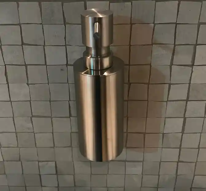 Nyhet Waterevolution Deep hängande tvålpump rostfritt stål A226IE