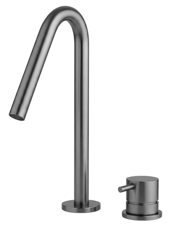 Waterevolution Flow 2-håls handfatskran PVD Gun Metal med liten V 120 mm utlopp T1121VGME Endast denna vecka