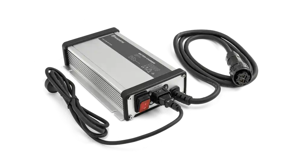 Husqvarna batteriladdare PS900C Handla nu